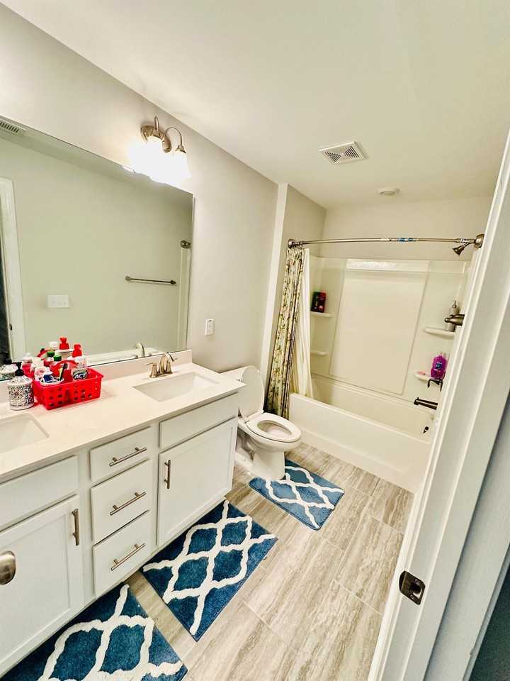 1319 Rosepine Dr #1 - Photo 3 of 14