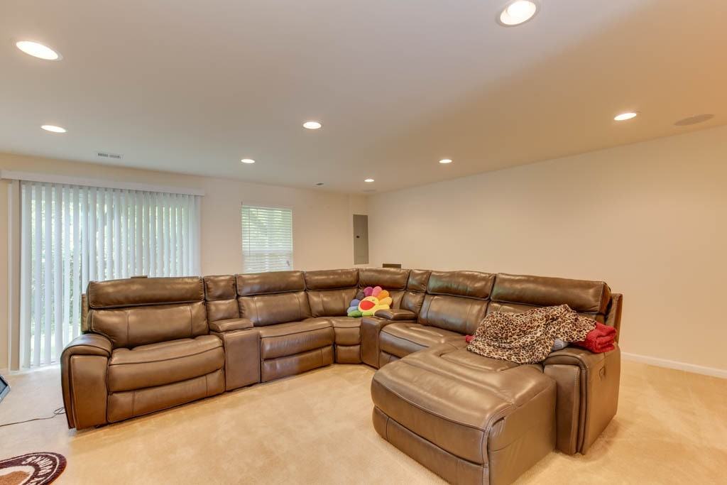 315 W Constance Rd #1 - Photo 4 of 32