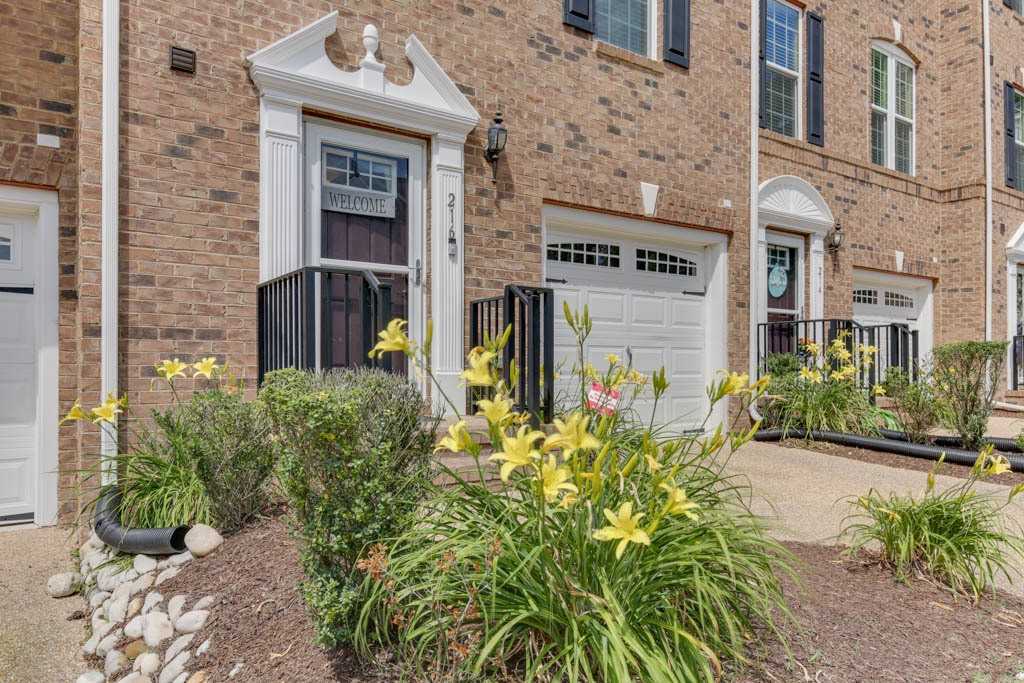 315 W Constance Rd #1 - Photo 2 of 32