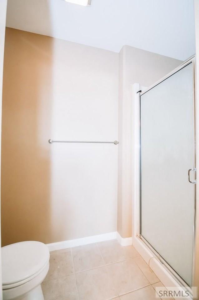 394 N 4th W - Photo 4 of 17