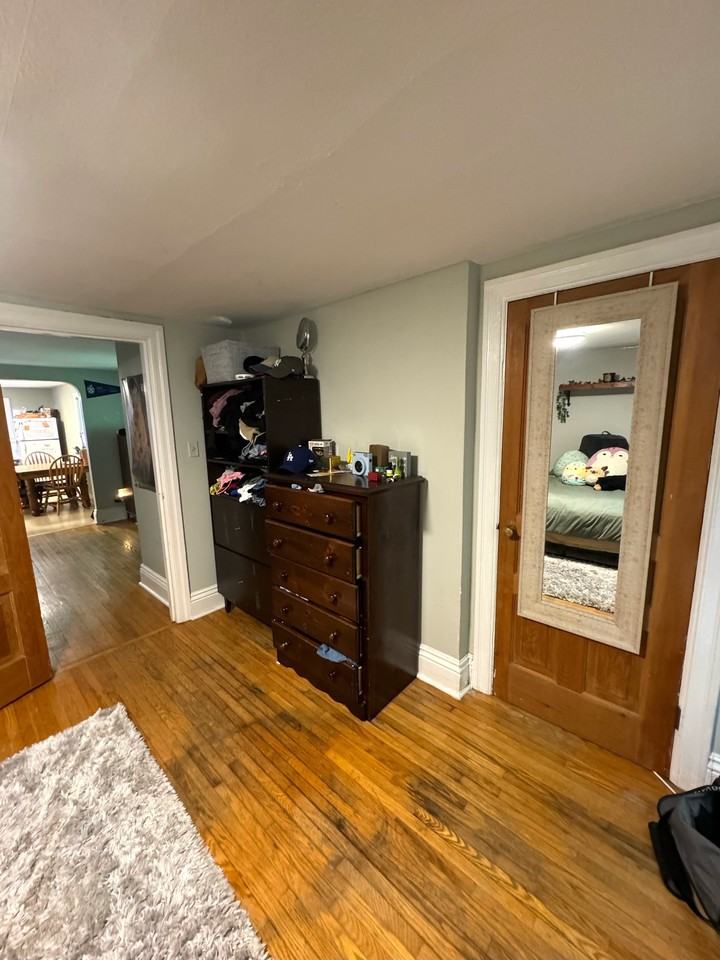 61 College Avenue West #1 - Photo 2 of 10