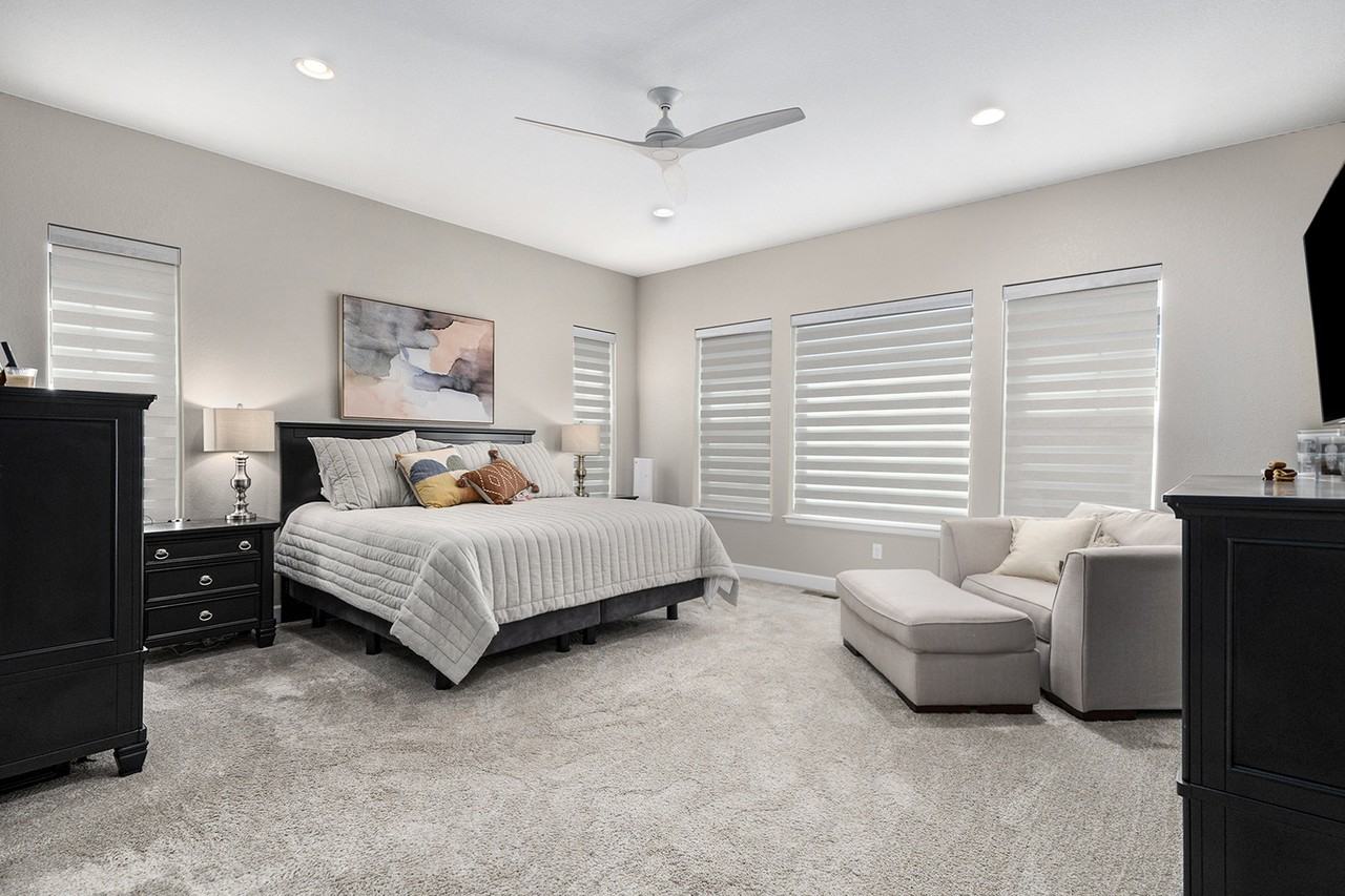 7996 S Jamestown Ct - Photo 4 of 20