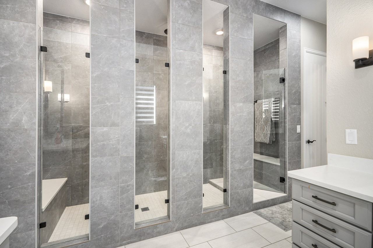 7996 S Jamestown Ct - Photo 4 of 20