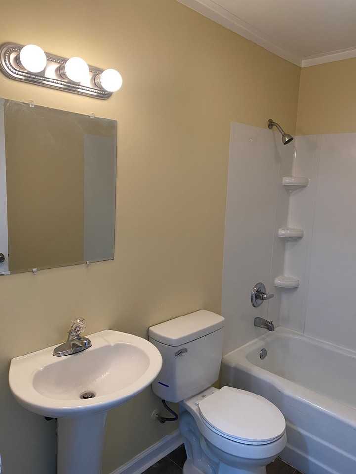 612 Griffith St #A - Photo 4 of 26