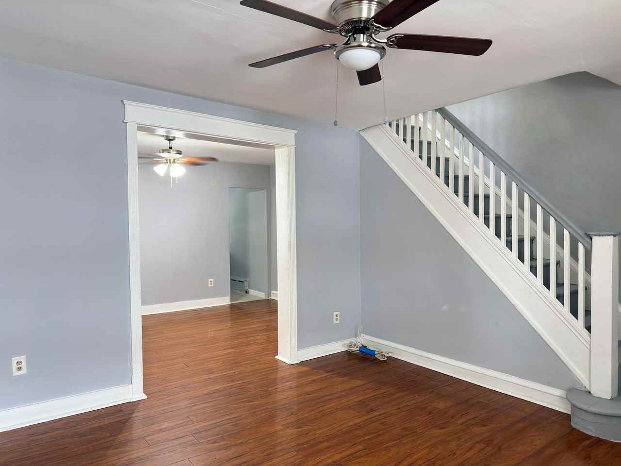 6919 Guilford Rd - Photo 7 of 41