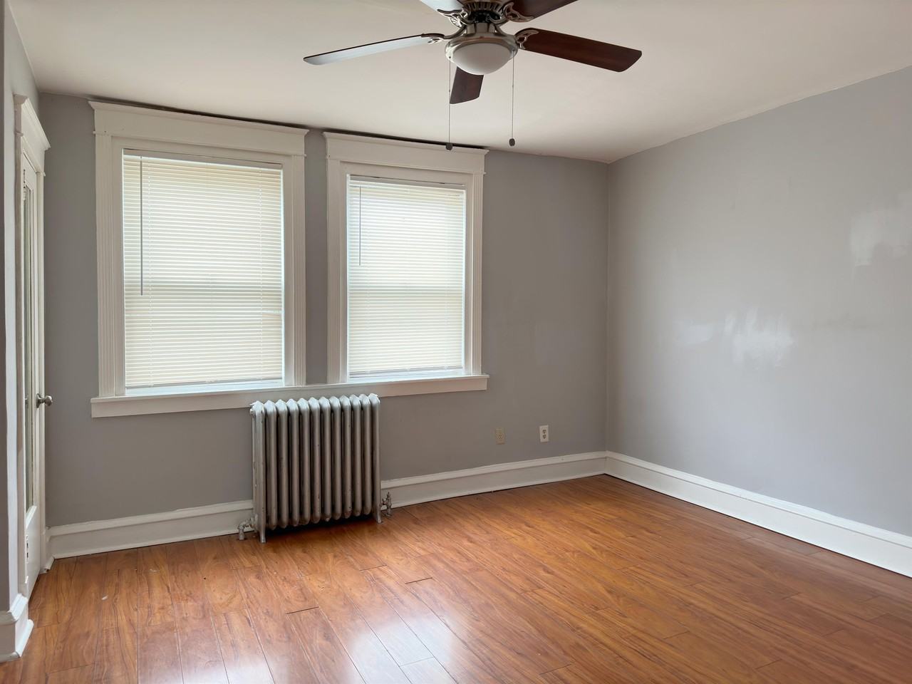 6919 Guilford Rd - Photo 3 of 41