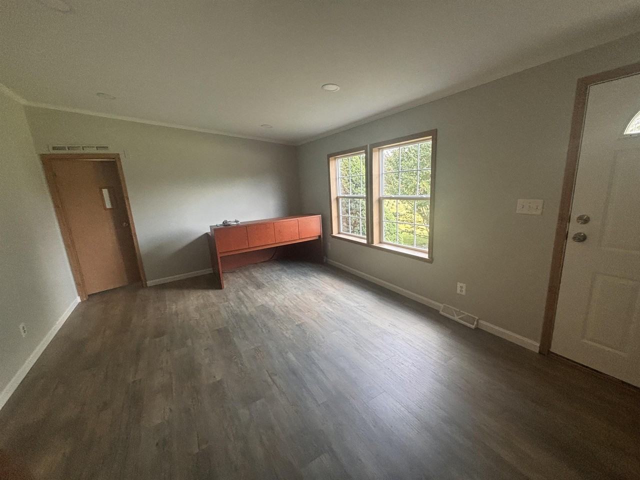 12350 Jesse Smith Rd - Photo 3 of 10