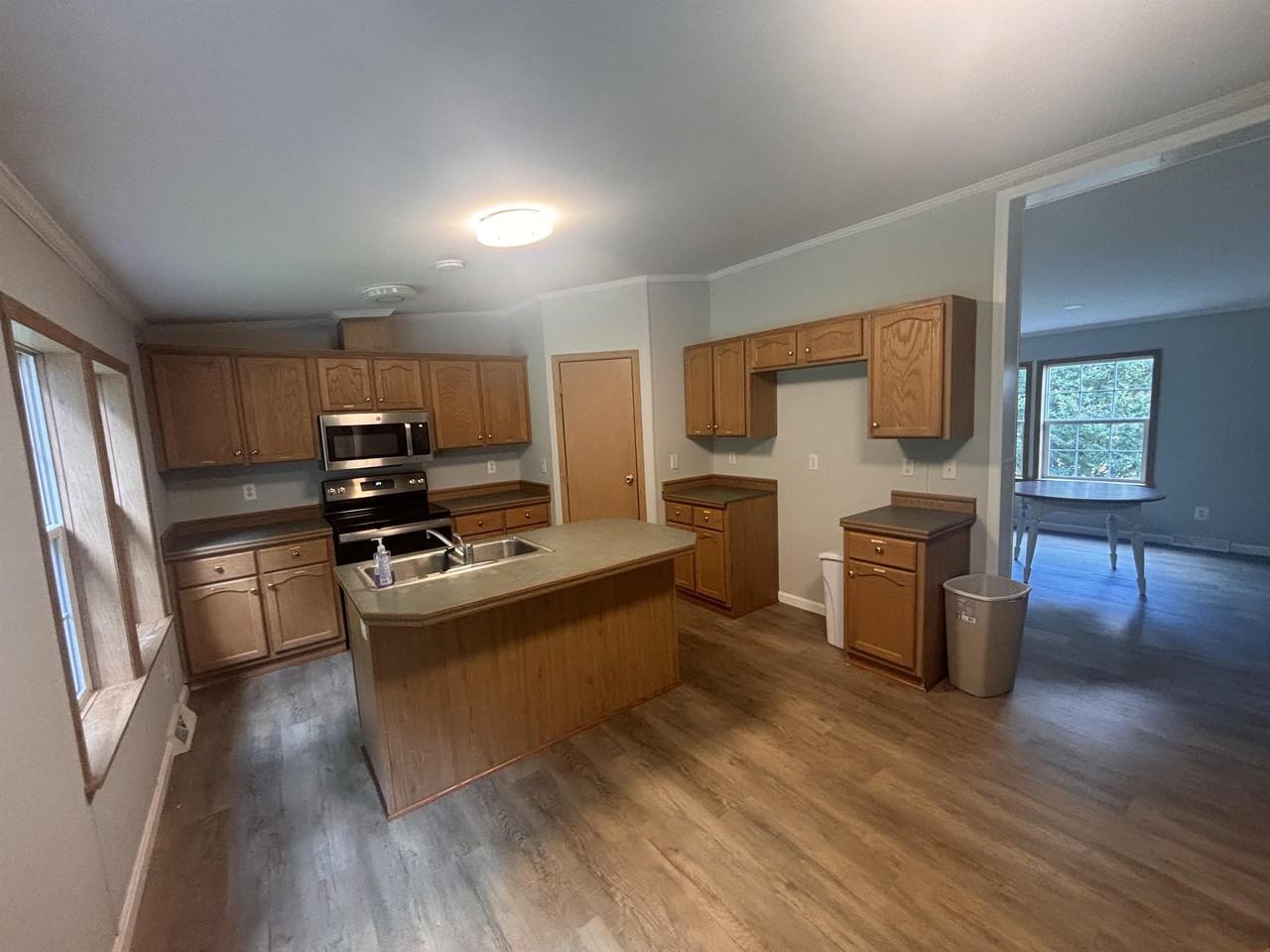 12350 Jesse Smith Rd - Photo 2 of 10