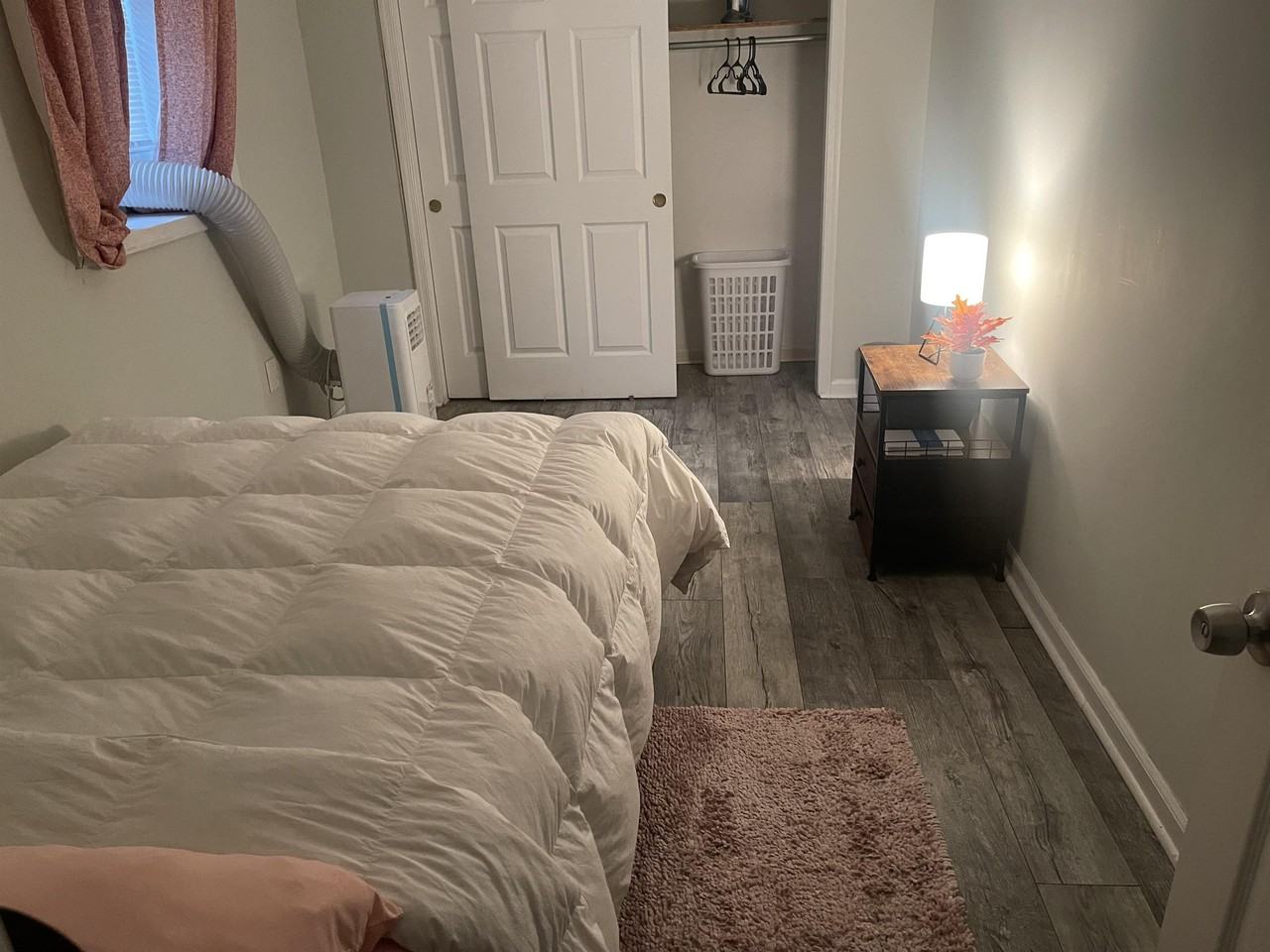 15 Seymour Ave - Photo 5 of 8