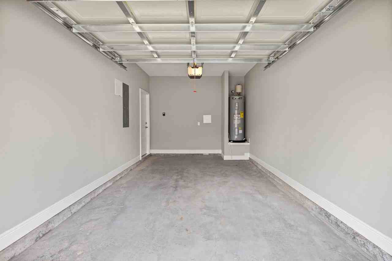 319 Carmel Dr #1 - Photo 5 of 48