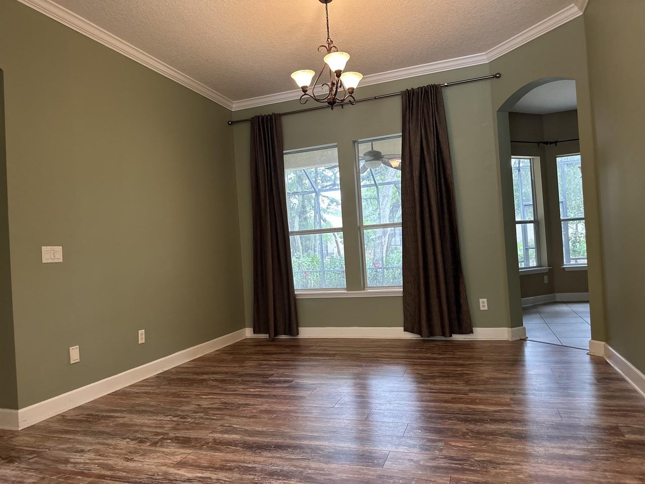 5104 Foliage Way - Photo 4 of 48