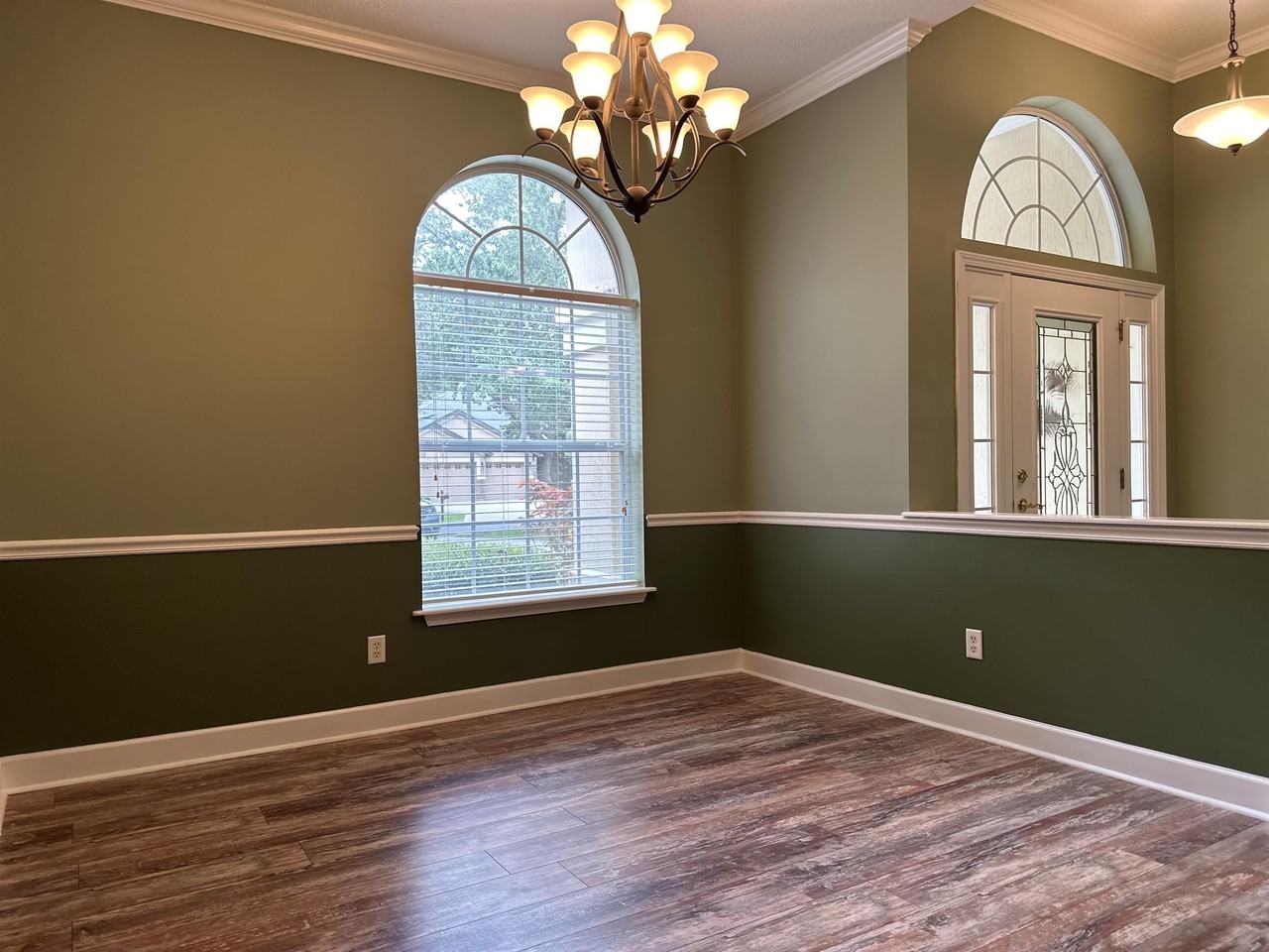 5104 Foliage Way - Photo 3 of 48