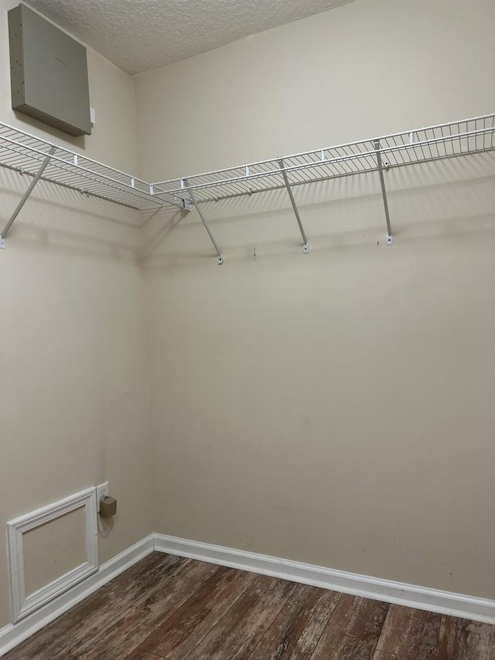 5104 Foliage Way - Photo 2 of 48