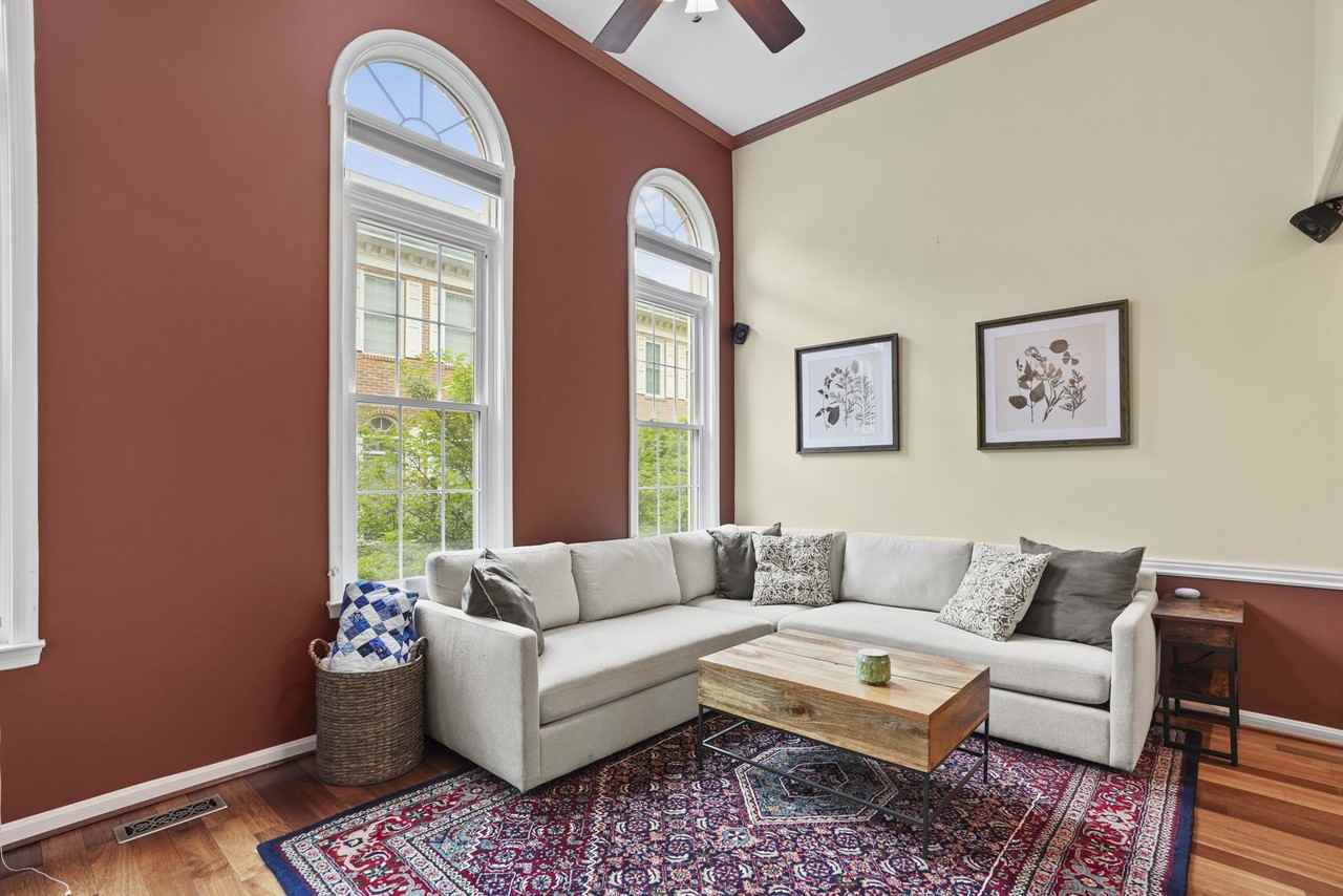 2442 Garnett Dr #1 - Photo 3 of 20