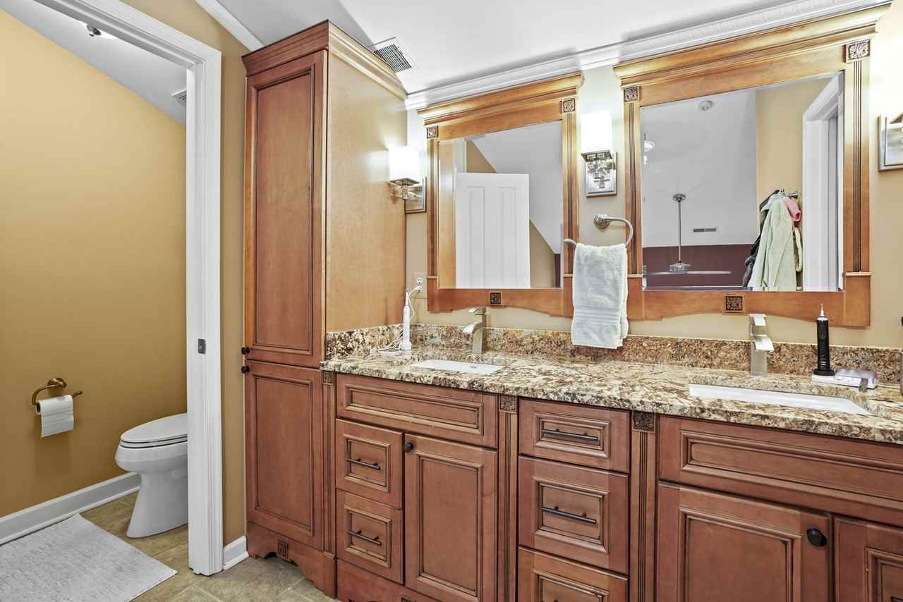 2442 Garnett Dr #1 - Photo 2 of 20