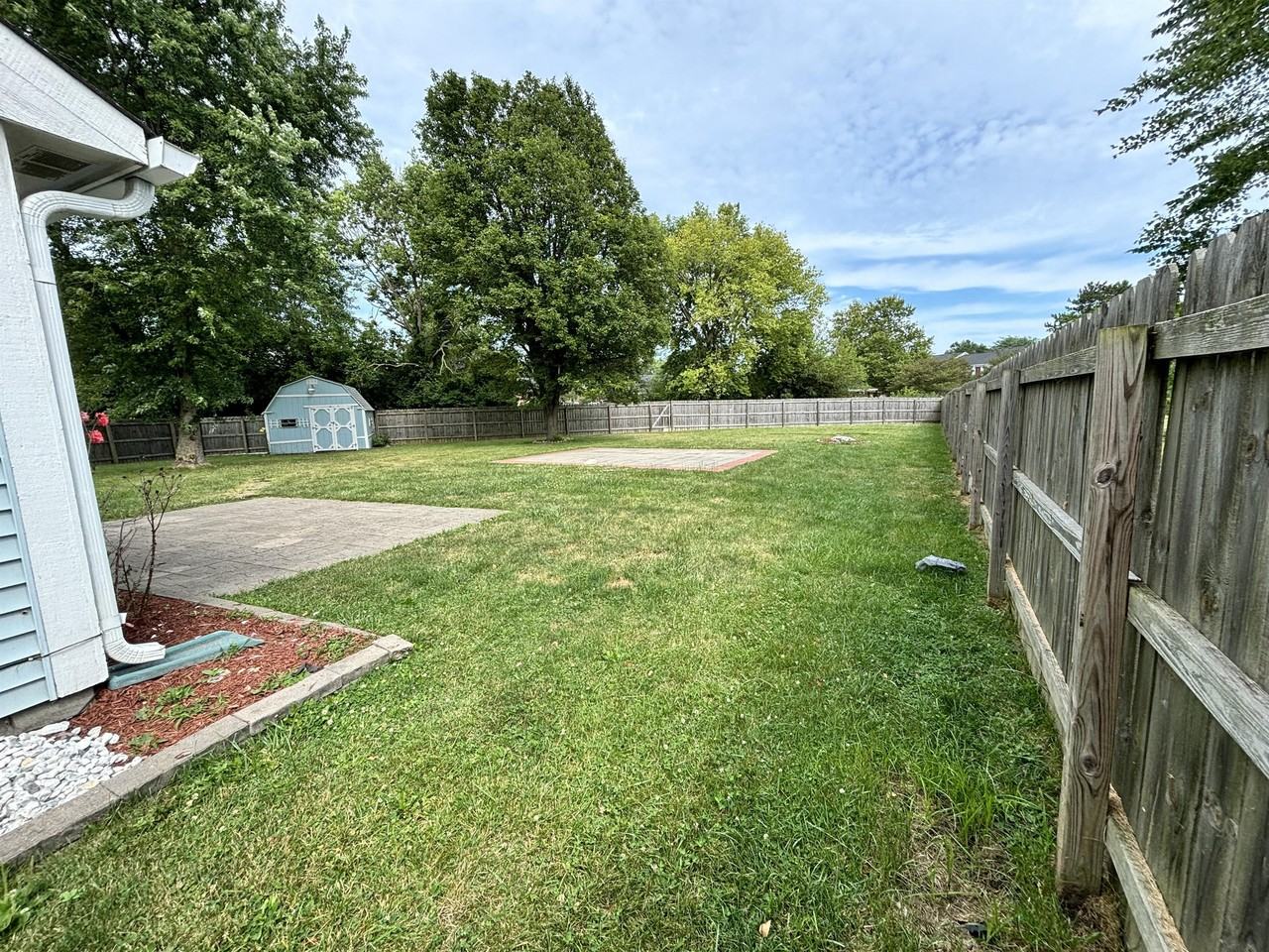 3065 Shellbark Dr - Photo 5 of 25