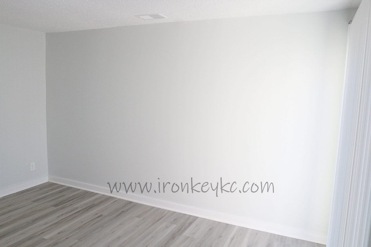 210 E College St - Photo 7 of 24