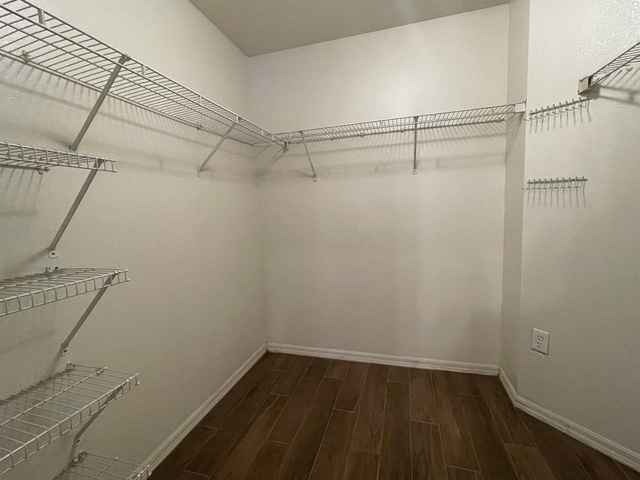 13804 Ogakor Dr - Photo 6 of 24