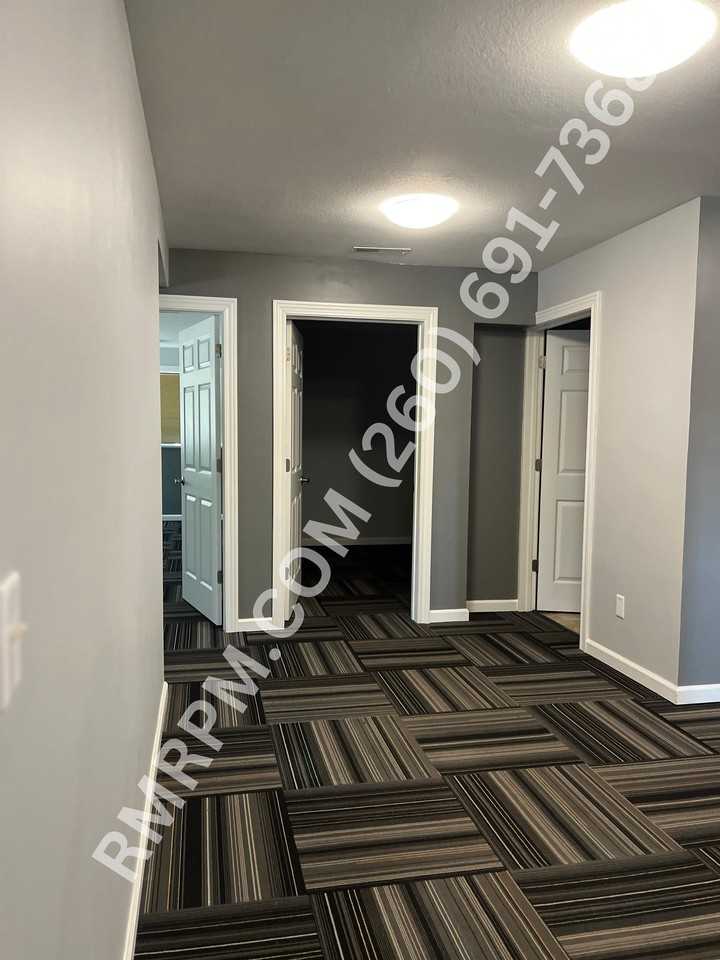 4915 Illinois Road - Photo 7 of 16