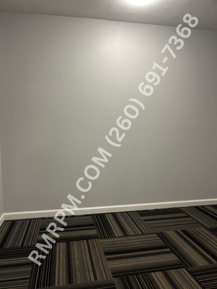 4915 Illinois Rd - Photo 4 of 16