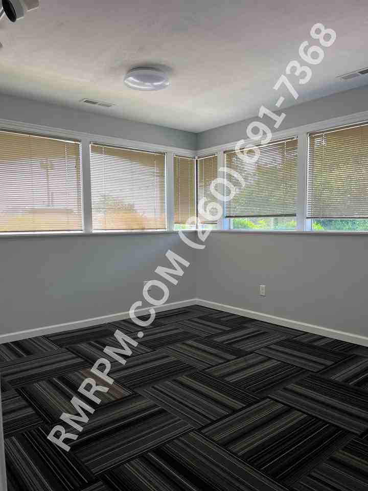 4915 Illinois Road - Photo 3 of 16