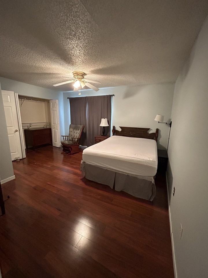 19318 Liberty Heights Ln - Photo 5 of 16