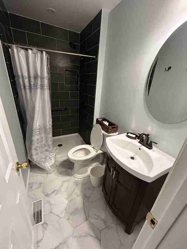 19318 Liberty Heights Ln - Photo 4 of 16