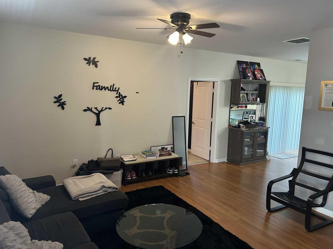 2409 Leytonstone Dr - Photo 6 of 27