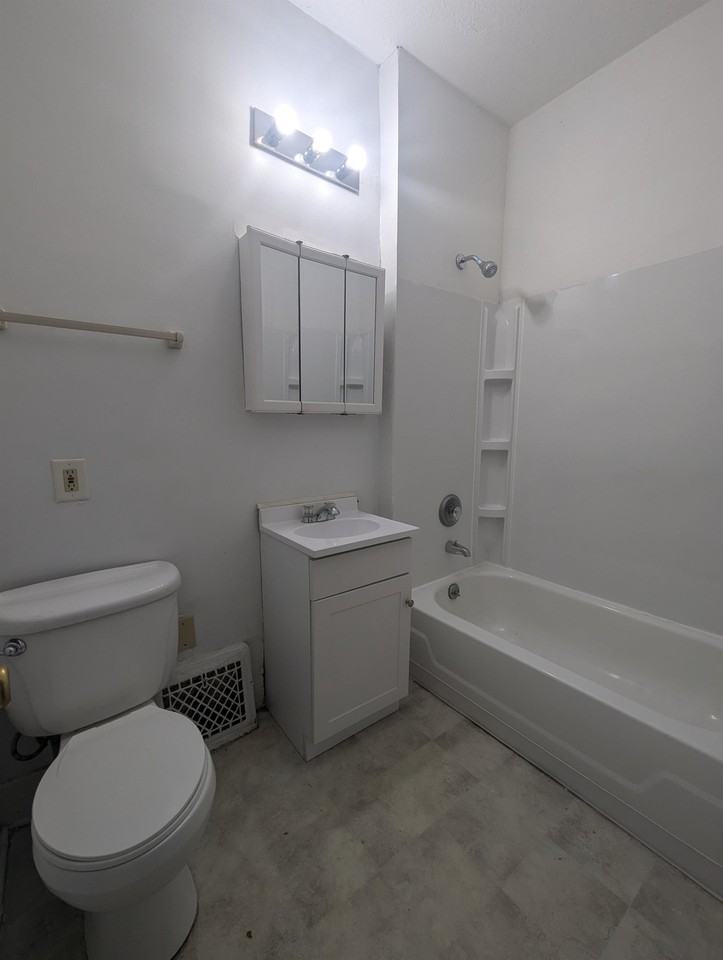 1331 5th Ave - Photo 2 of 13