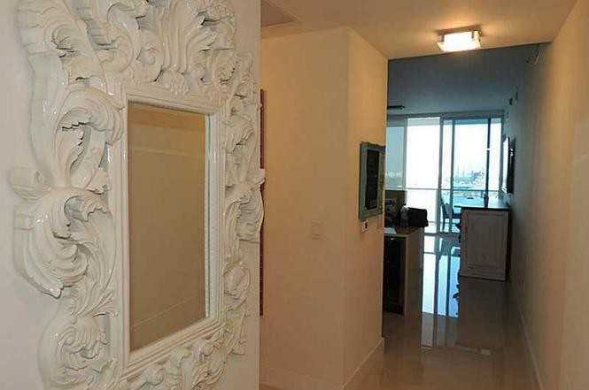 2020 N Bayshore Dr #2405 - Photo 6 of 21