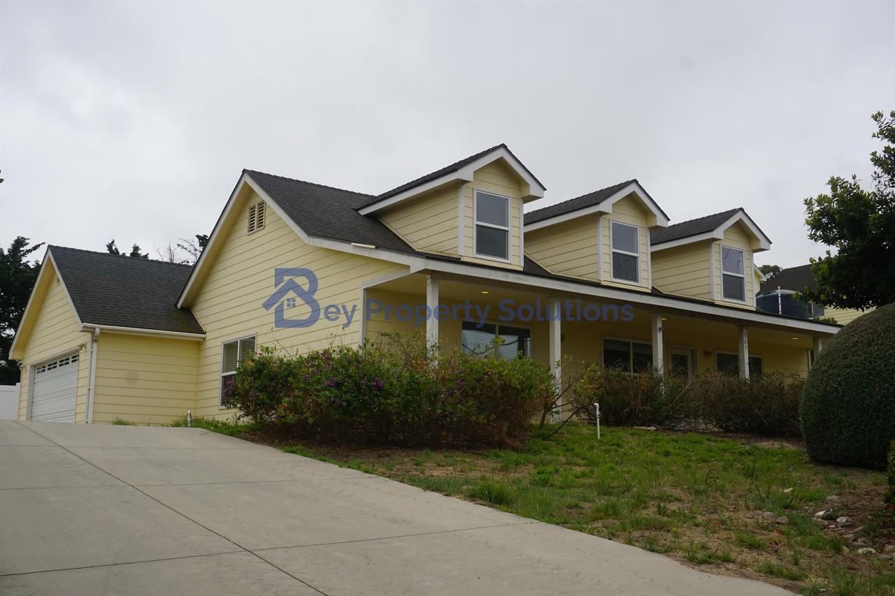 365 Zenon Way - Photo 2 of 20