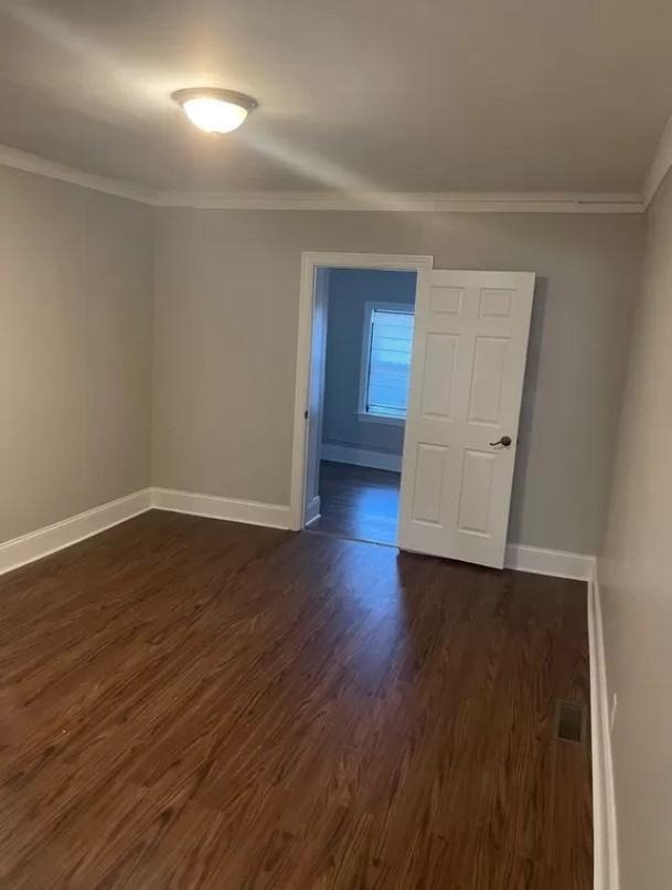 6046 S Rhodes Ave #1 - Photo 7 of 11