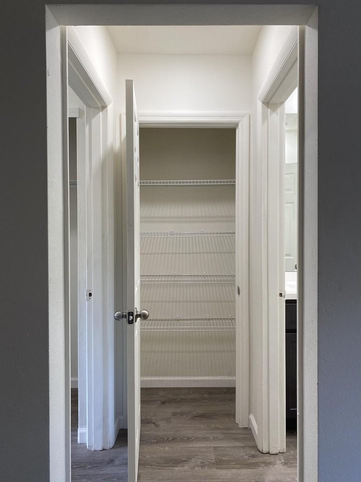 3968 Brittany Cir - Photo 2 of 7