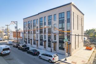 2460 Dickinson St - Photo 1 of 1