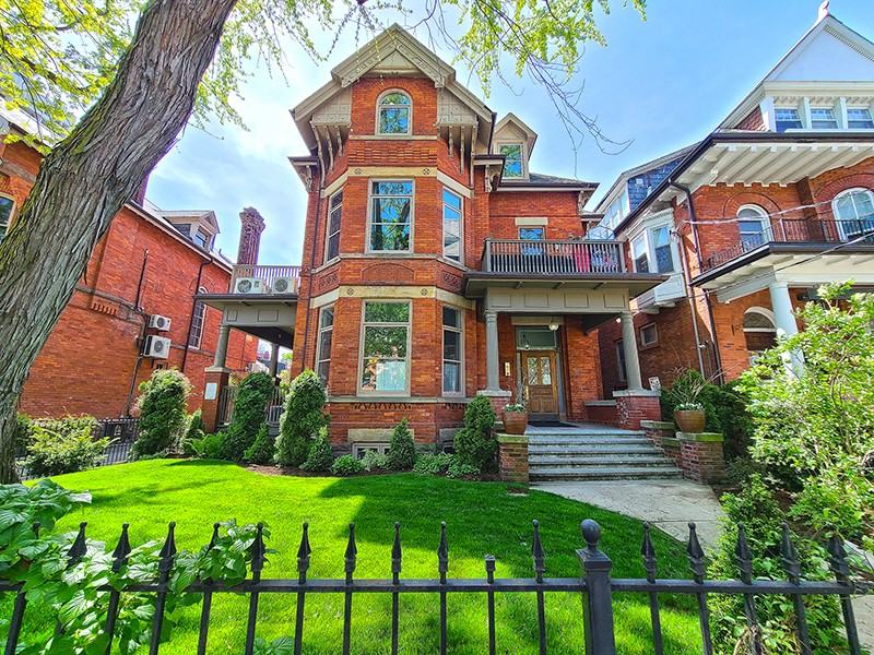 510 Jarvis Street #4