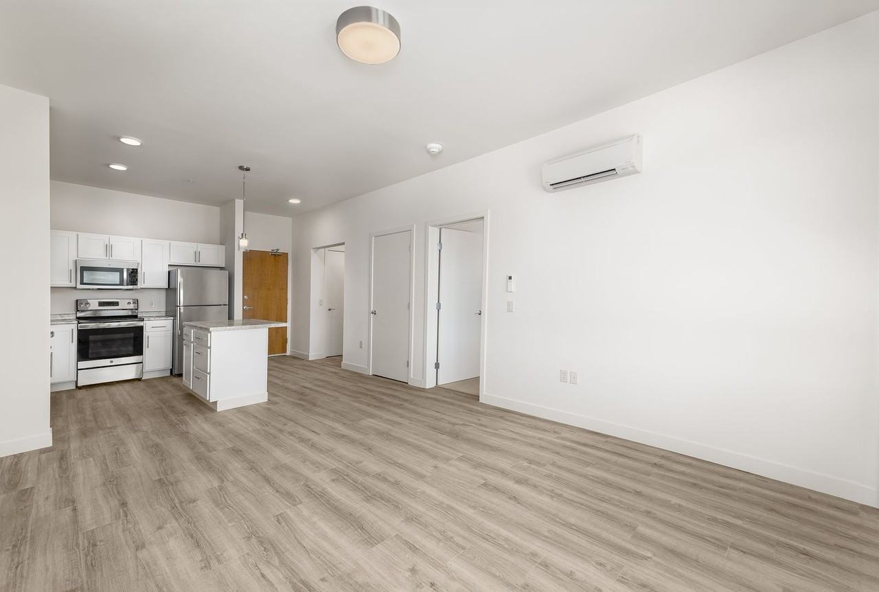 70 Cambrian Way - Photo 4 of 18