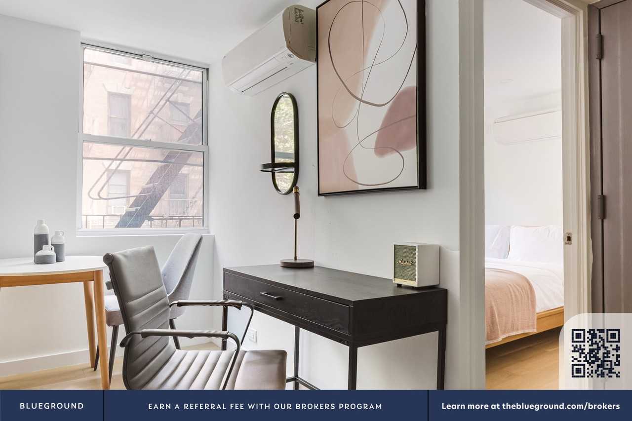 184 Prince Street #1515 - Photo 4 of 17