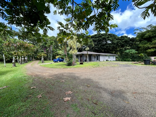 1750 Ahiahi Rd #B - Photo 2 of 9