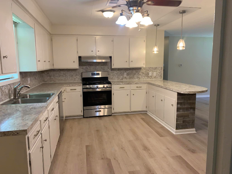 106 Mabel St - Photo 3 of 17