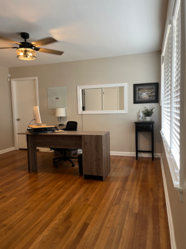 681 N Cherokee Rd - Photo 2 of 19