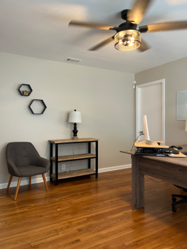 681 N Cherokee Rd - Photo 3 of 19