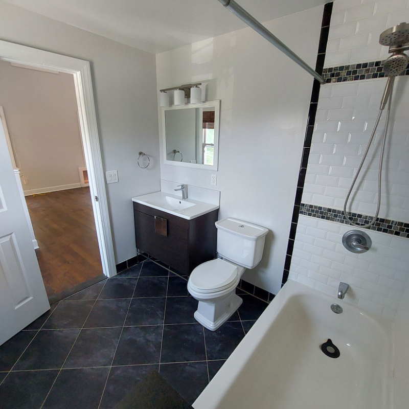 72 Leroy Ave #2ndFL - Photo 3 of 13