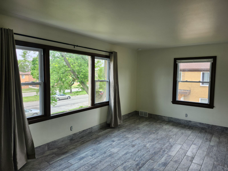 7147 West Appleton Avenue #1 - Photo 2 of 18