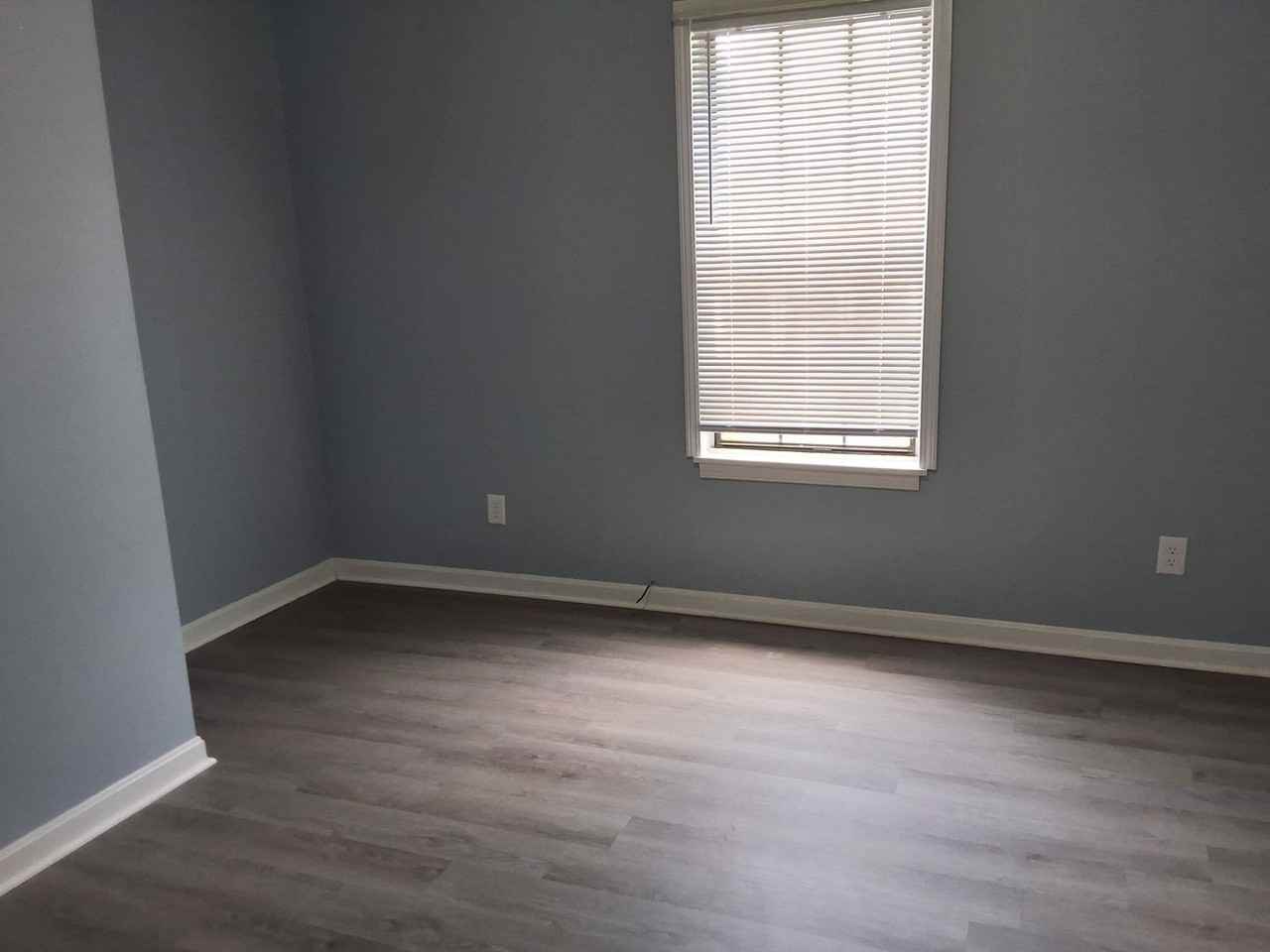 720 E. Lincoln Trail - Photo 3 of 9