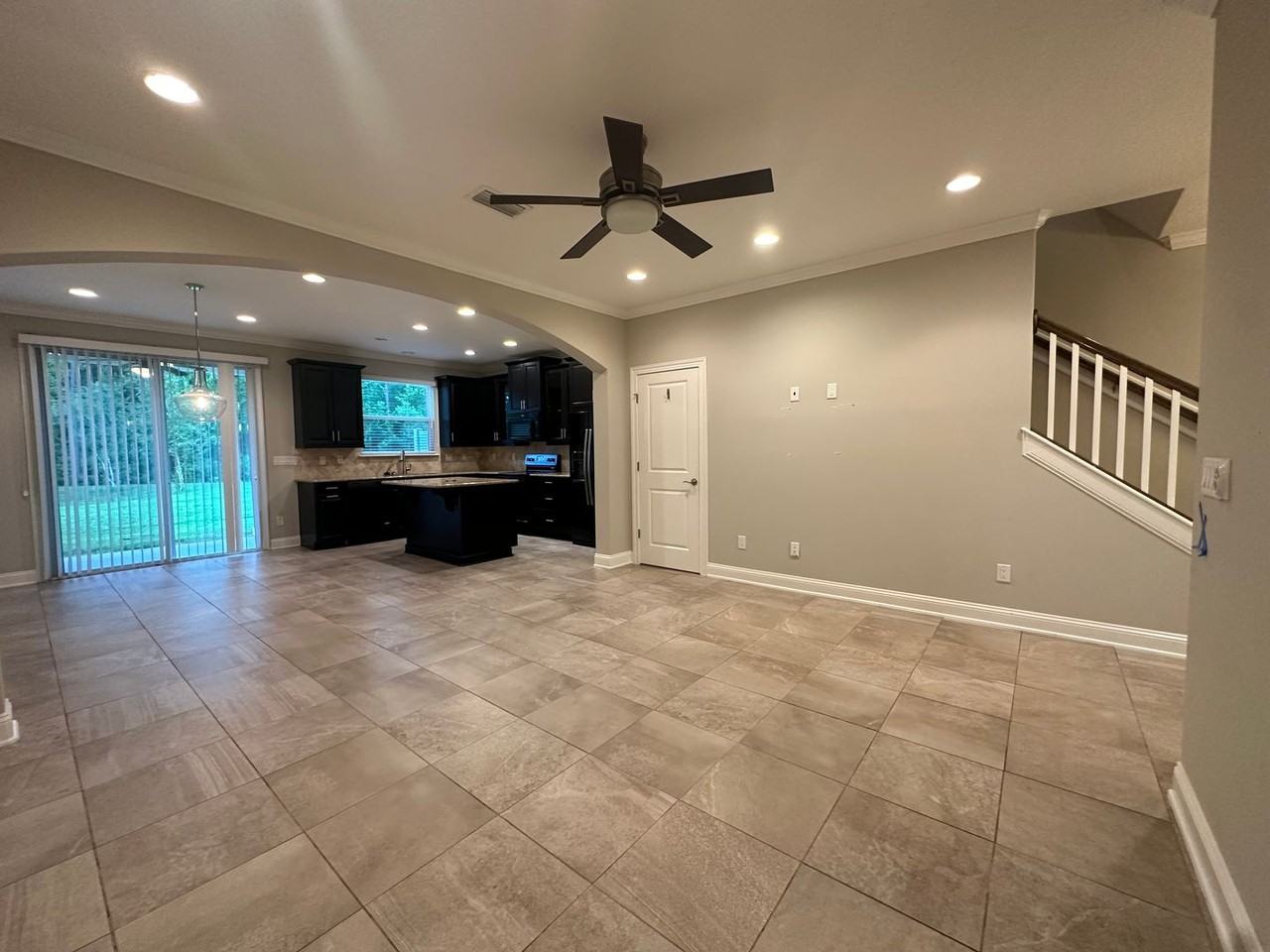 91 Richmond Dr - Photo 5 of 27