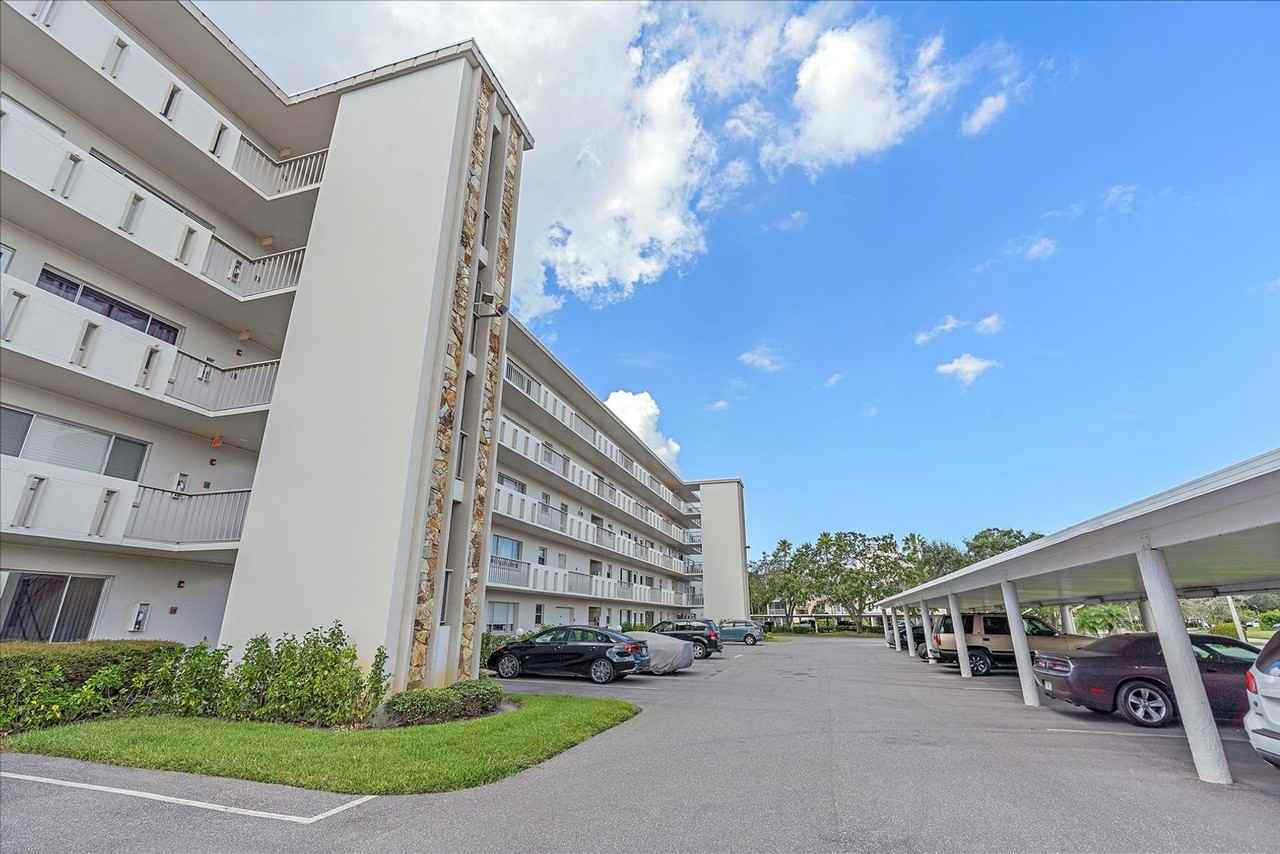 4210 Ironwood Cir #103J - Photo 7 of 50