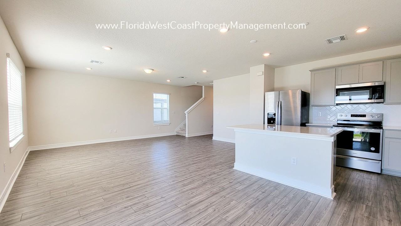 8415 Abalone Loop - Photo 2 of 36