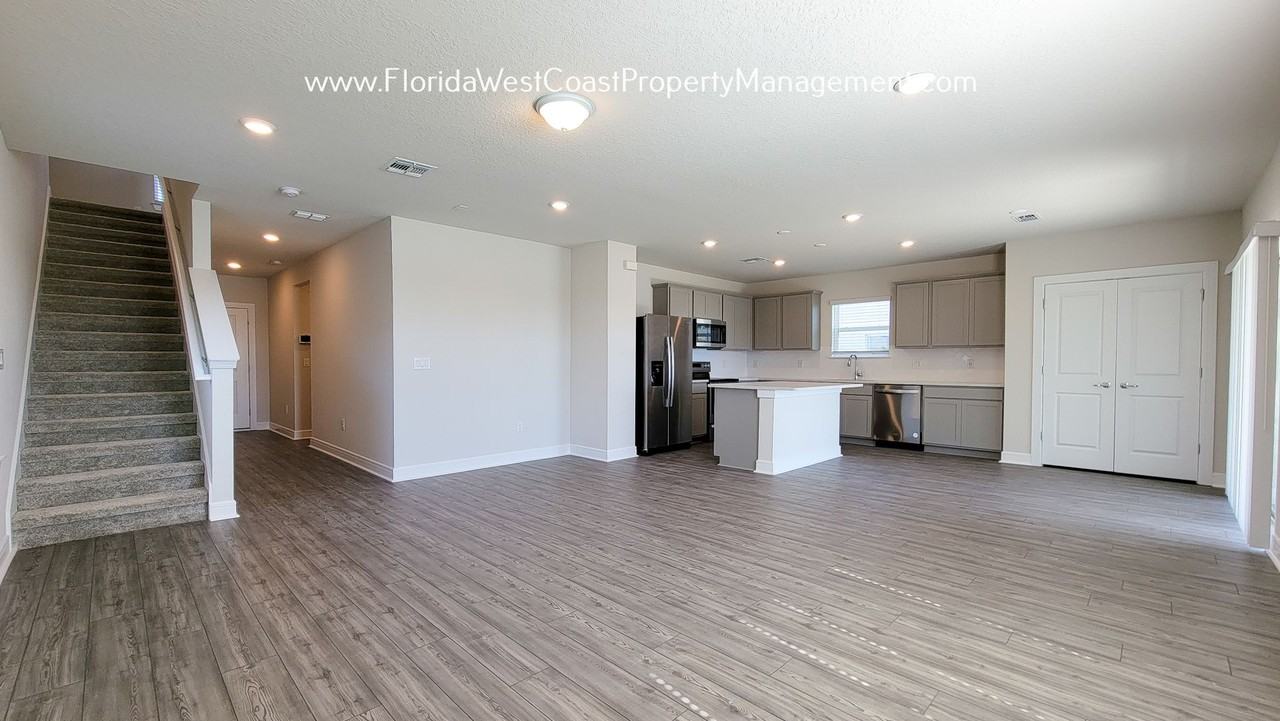 8415 Abalone Loop - Photo 4 of 36
