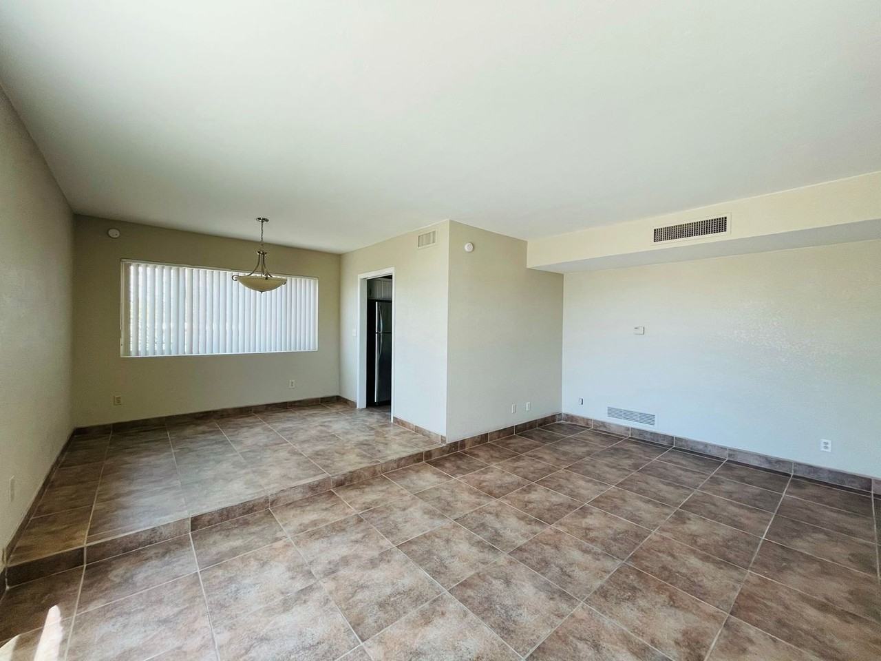 10 W Forrest Feezor St - Photo 2 of 26