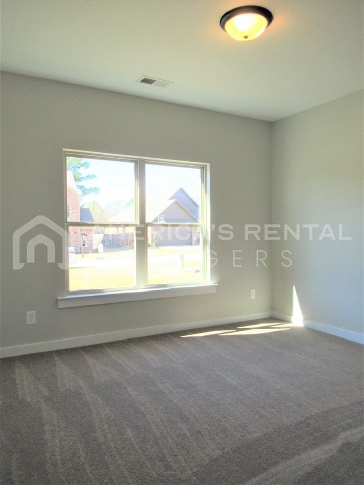 105 Shepherds Loop - Photo 4 of 31